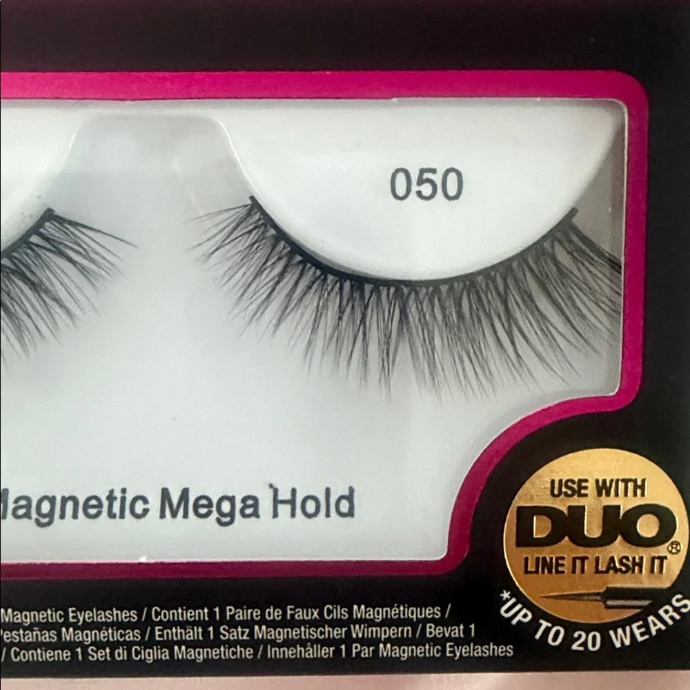 Ardell Professional Magnetic MegaHold Lashes